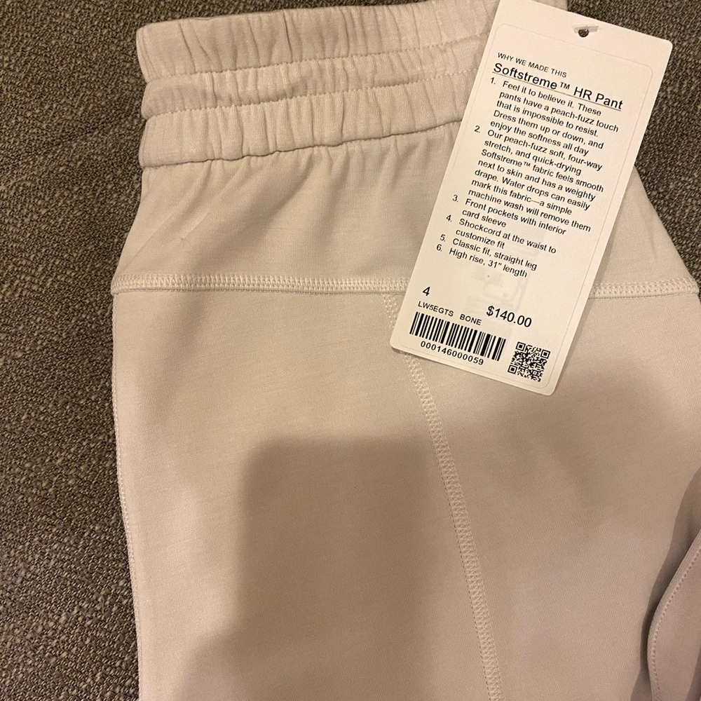 Lululemon Athletica Softstreme HR Pant - Cream